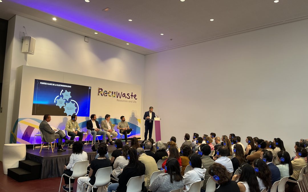 RecuWaste 2025 omple el TecnoCampus de coneixement sobre el futur dels residus